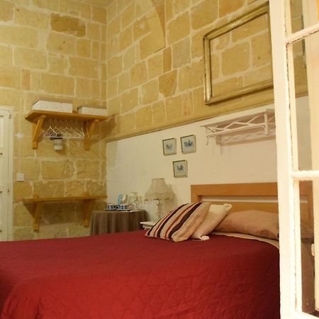 Maria Townhouse Heart Of Victoria B&B 외부 사진