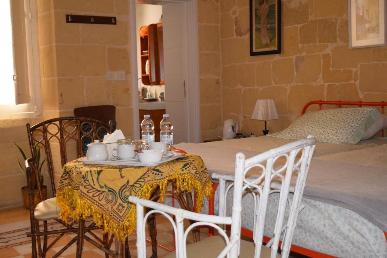 Maria Townhouse Heart Of Victoria B&B 외부 사진