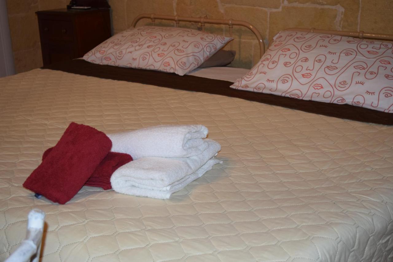 Maria Townhouse Heart Of Victoria B&B 외부 사진