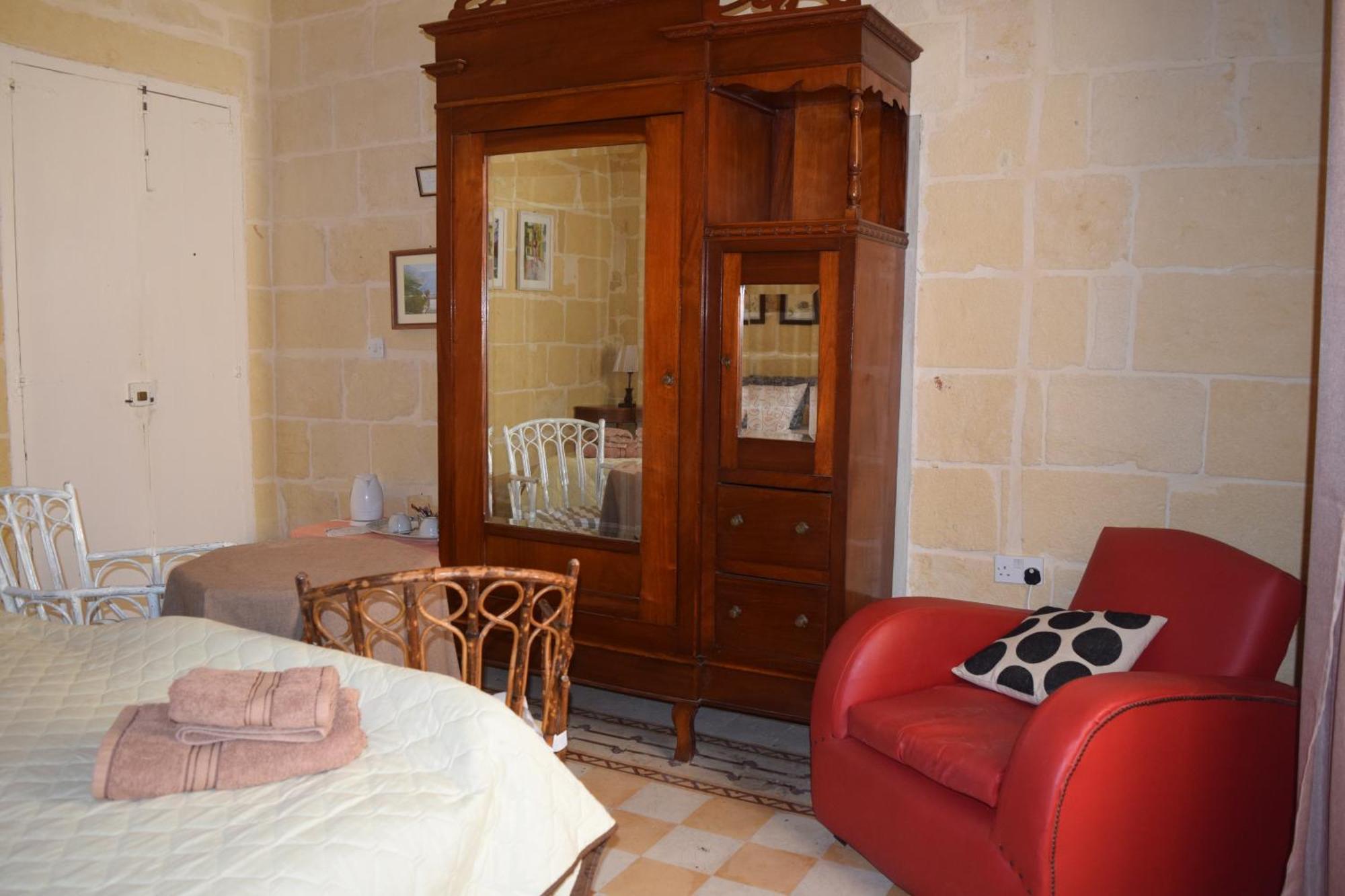 Maria Townhouse Heart Of Victoria B&B 외부 사진