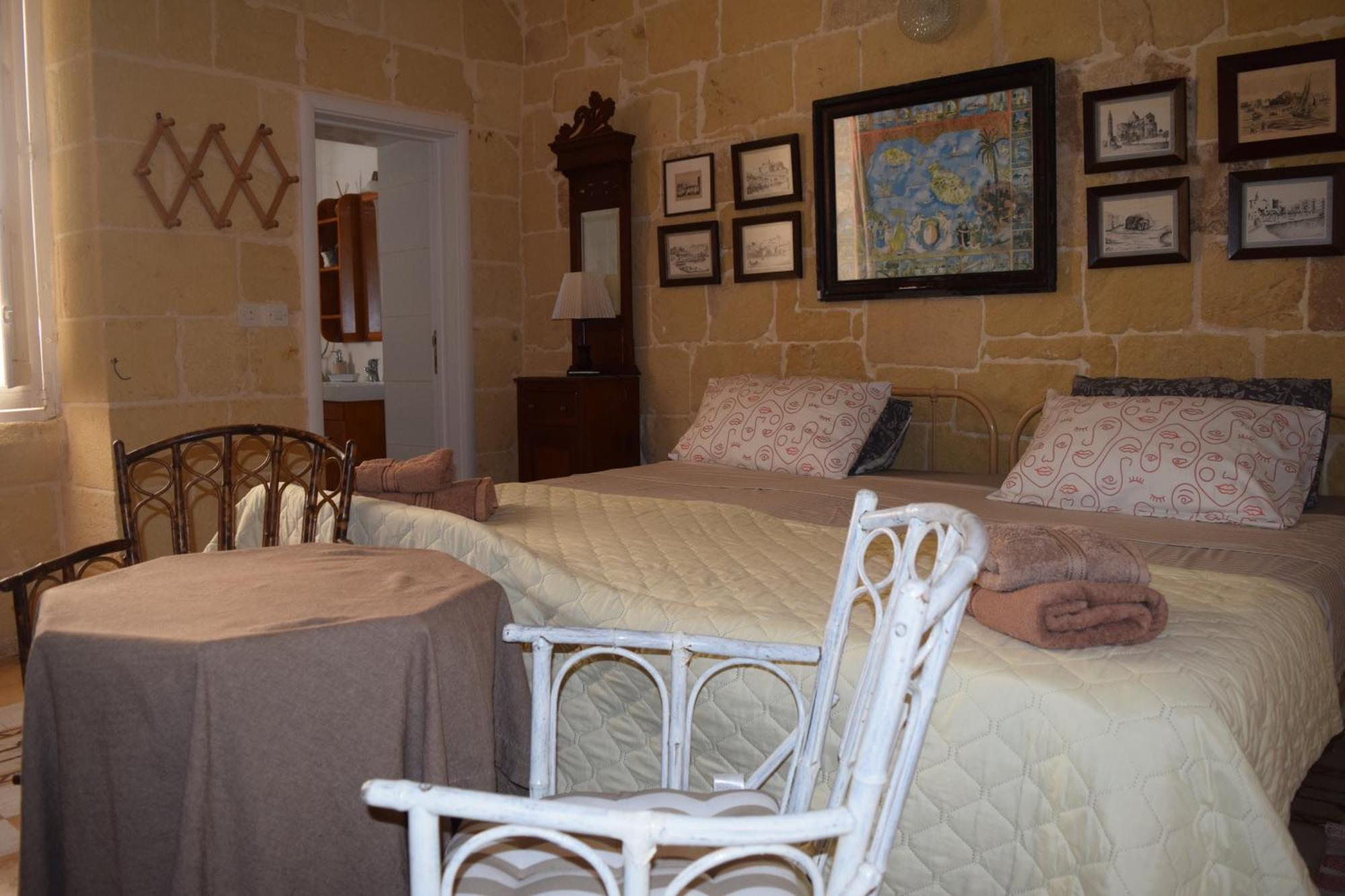 Maria Townhouse Heart Of Victoria B&B 외부 사진